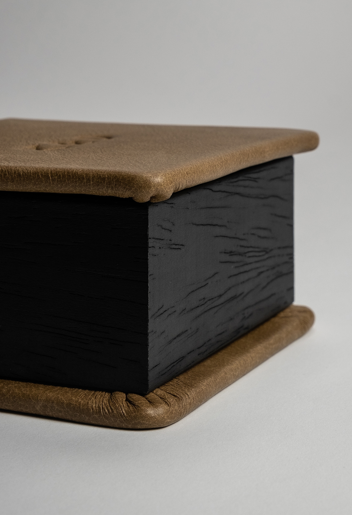 Boîte clé usb Arno Détails de construction 4