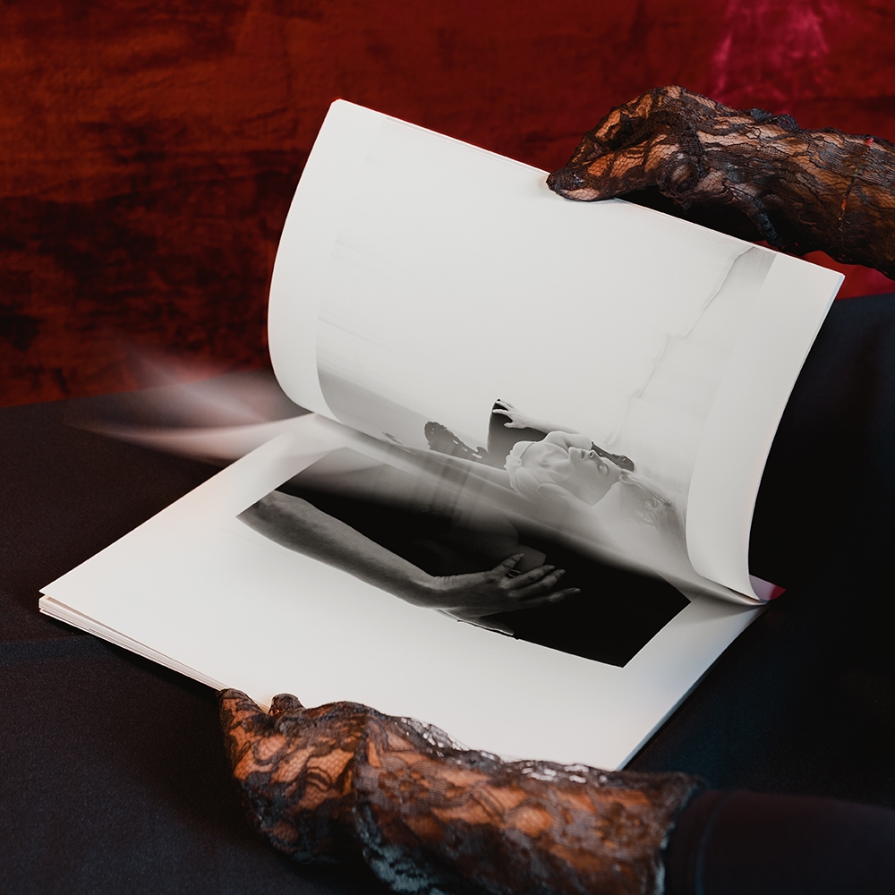 Collection Magazine - Boudoir 3