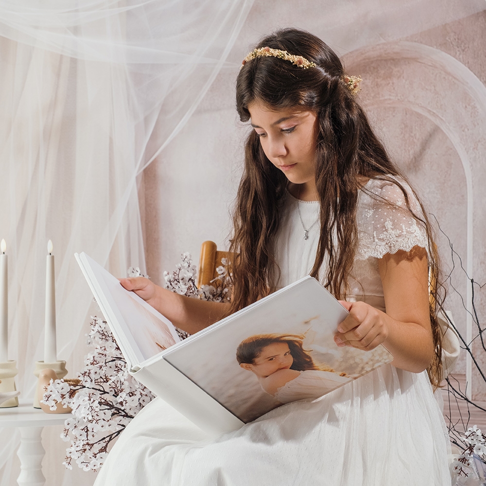 Acrylic Collection communions 2